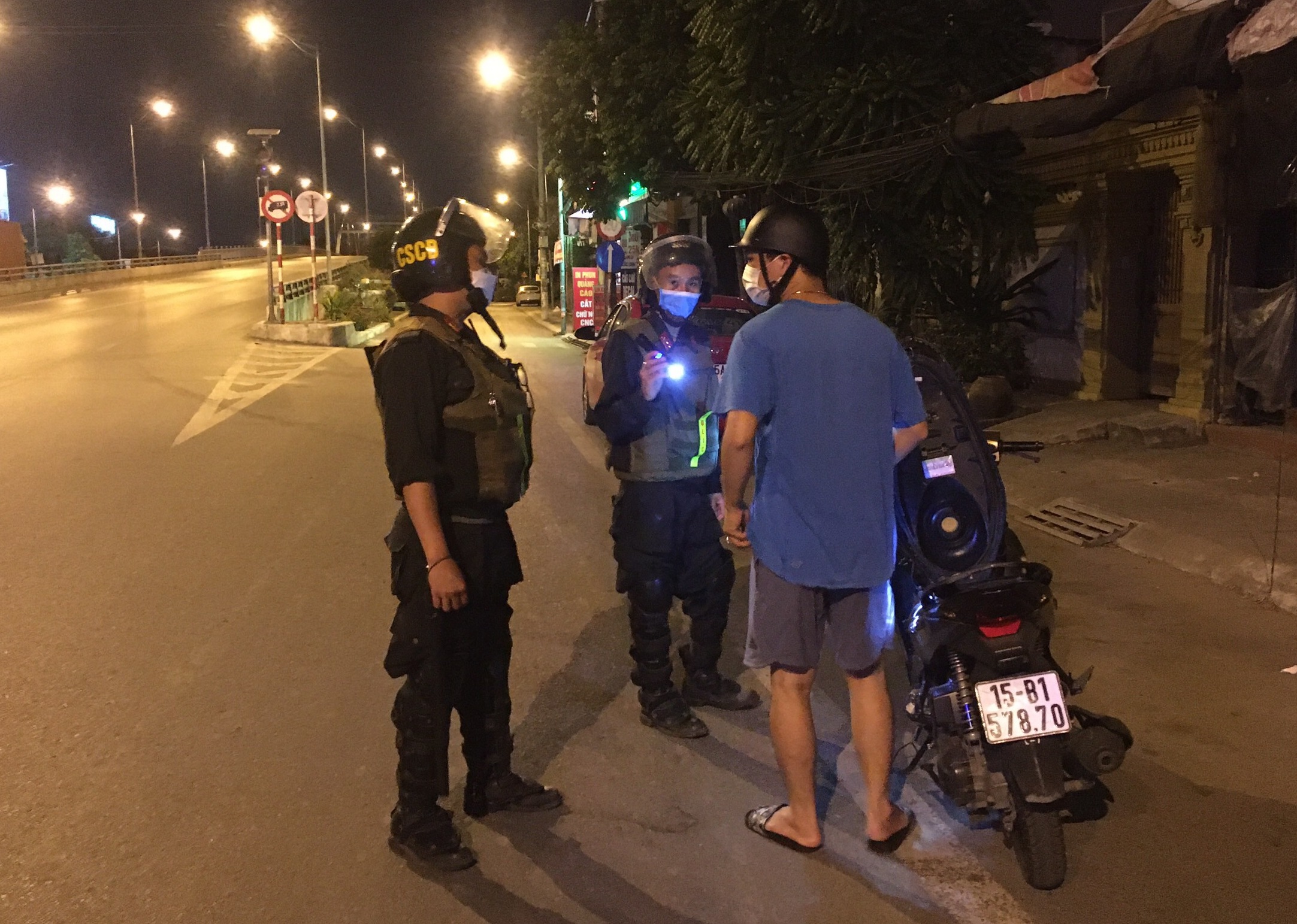 Tiểu đoàn Cảnh sát Cơ động:  Phát hiện 96 trường hợp ra khỏi nhà sau 22h không có lý do chính đáng